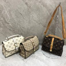 Bolsa Transversal com Alça Cod. 953