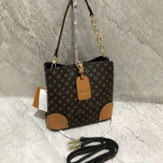 Bolsa Tiracolo Crossbody Média